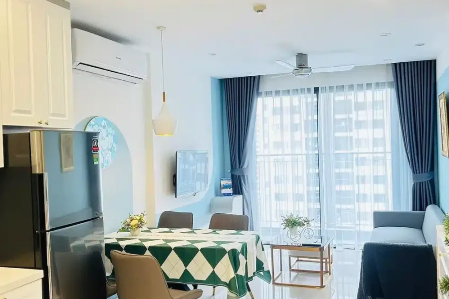 2 phò ng ngu ̉ +1LR Ban công | Pearl View | Vinhomes Ocean Park Lustay