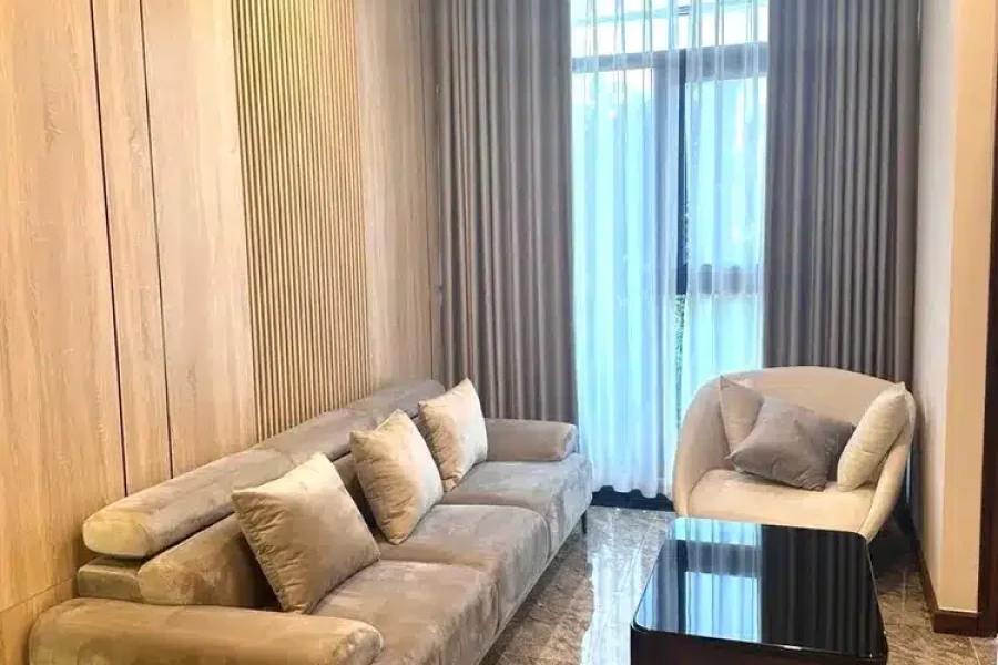 2Brs-FullAmenities-LakeView Lustay