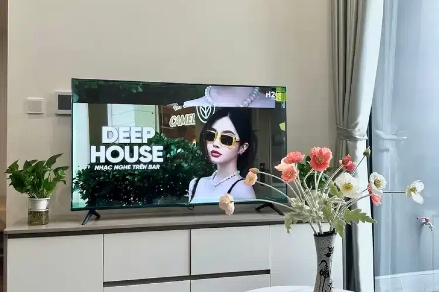 Làm chủ nhà thứ 21 Lustay