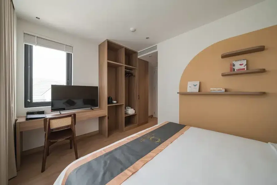 Tender Nest 301, 401. Lustay